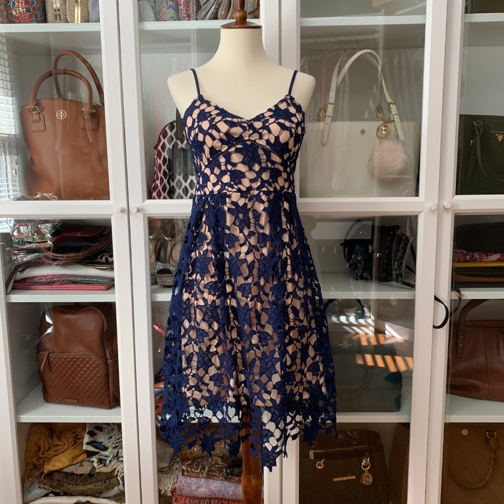 (LIKE NEW) Navy Lace Dress w/ TAGS